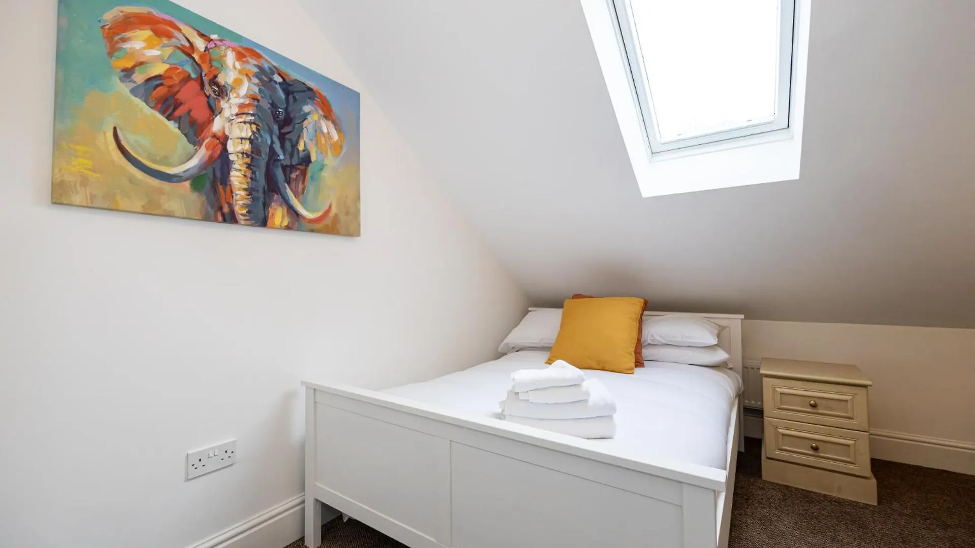 The Burton- Free Gated Parking Apartment Manchester 0*,  United Kingdom