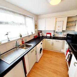 Town Centre 2 Bedroom , Rayleigh United Kingdom